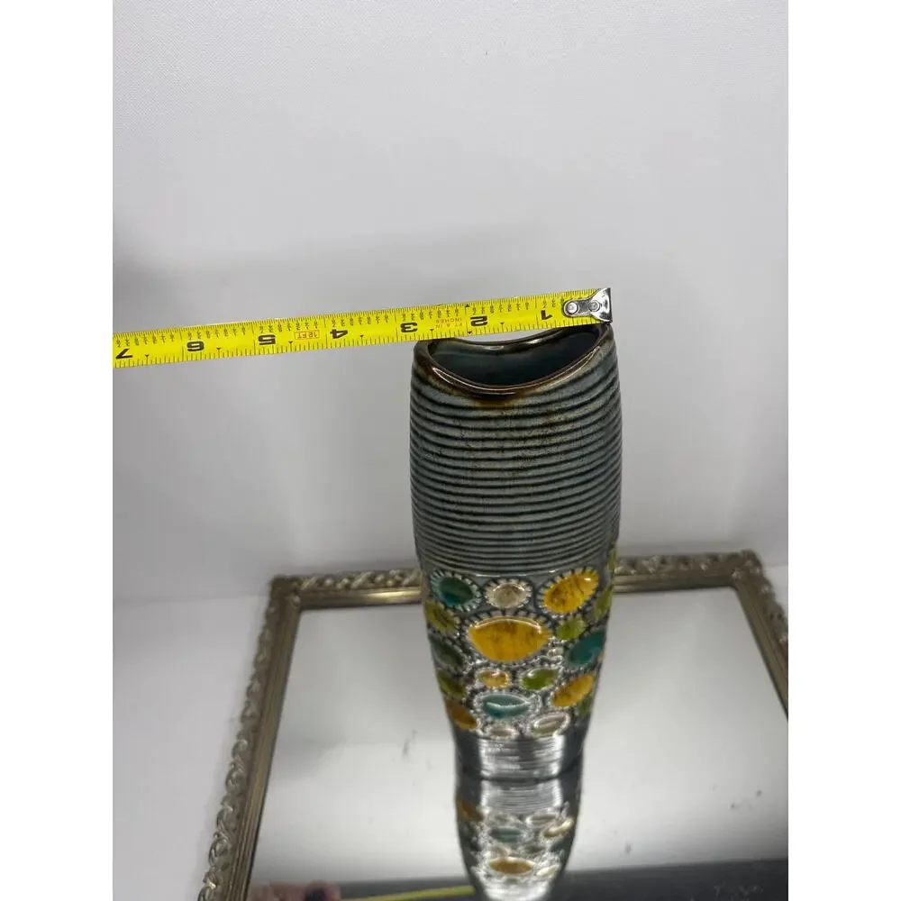 Unique Ribbed Floral & Garden Flower Vase Decorative Vase